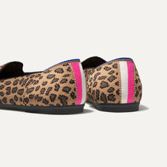 The Kids slip-on Loafer in Spotted shown from the back view with the heel detail.