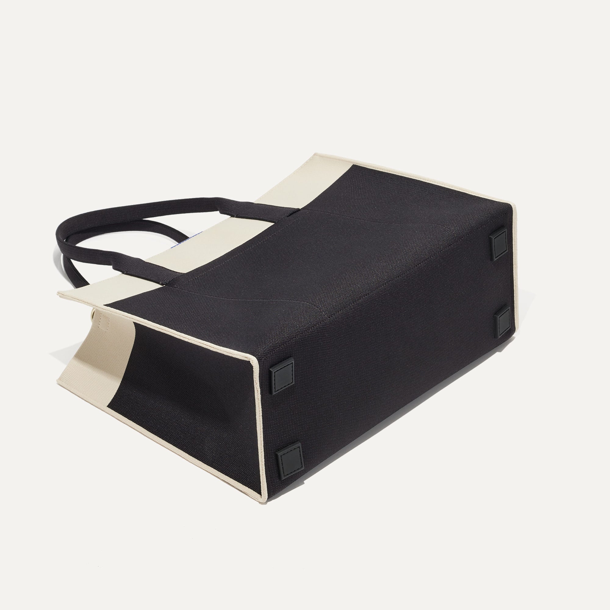 The Classic Tote - Luna