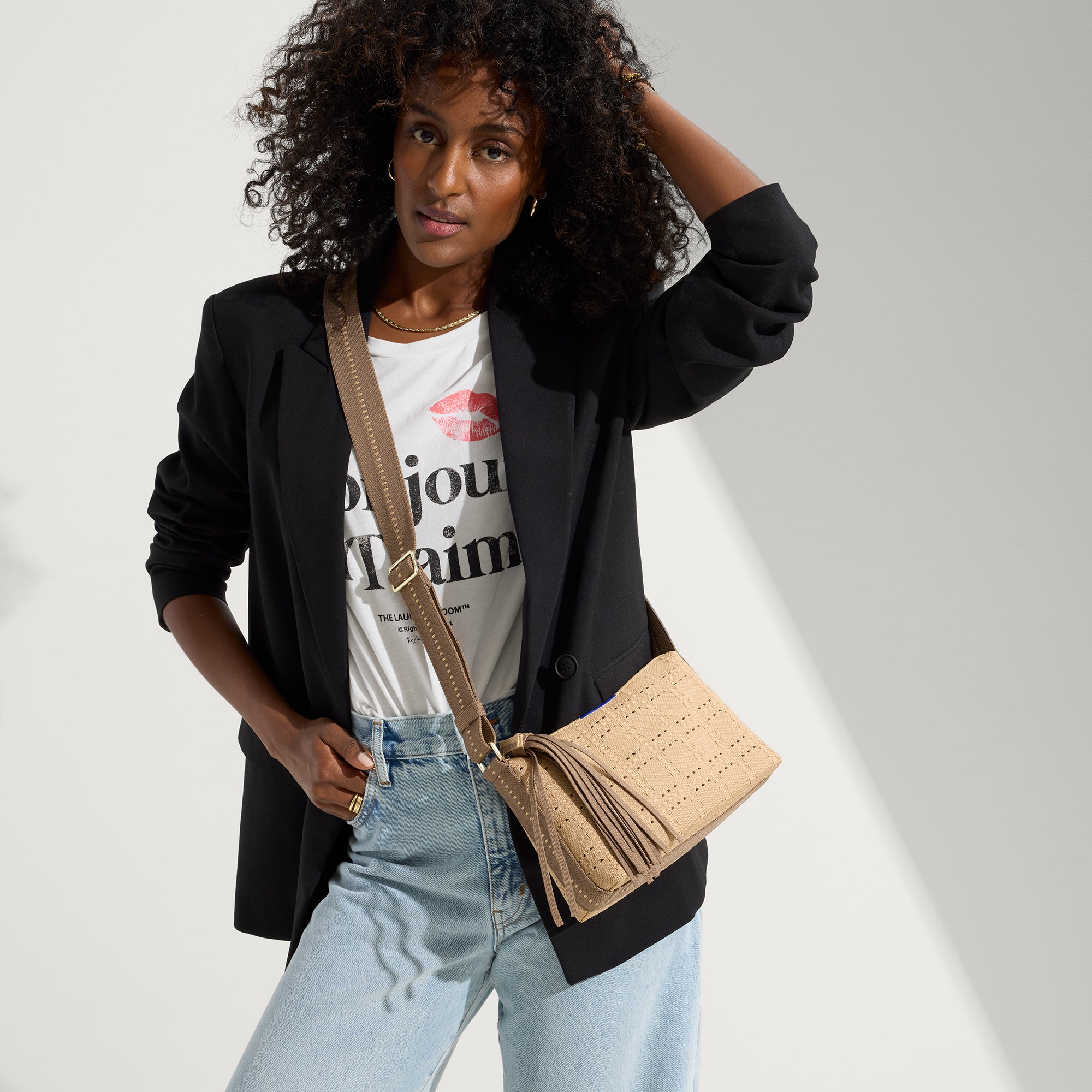 hover | Model wearing The Casual Crossbody in Brown Perf.