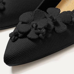 Close up of the toe and vamp of The Petal Point II in Black.