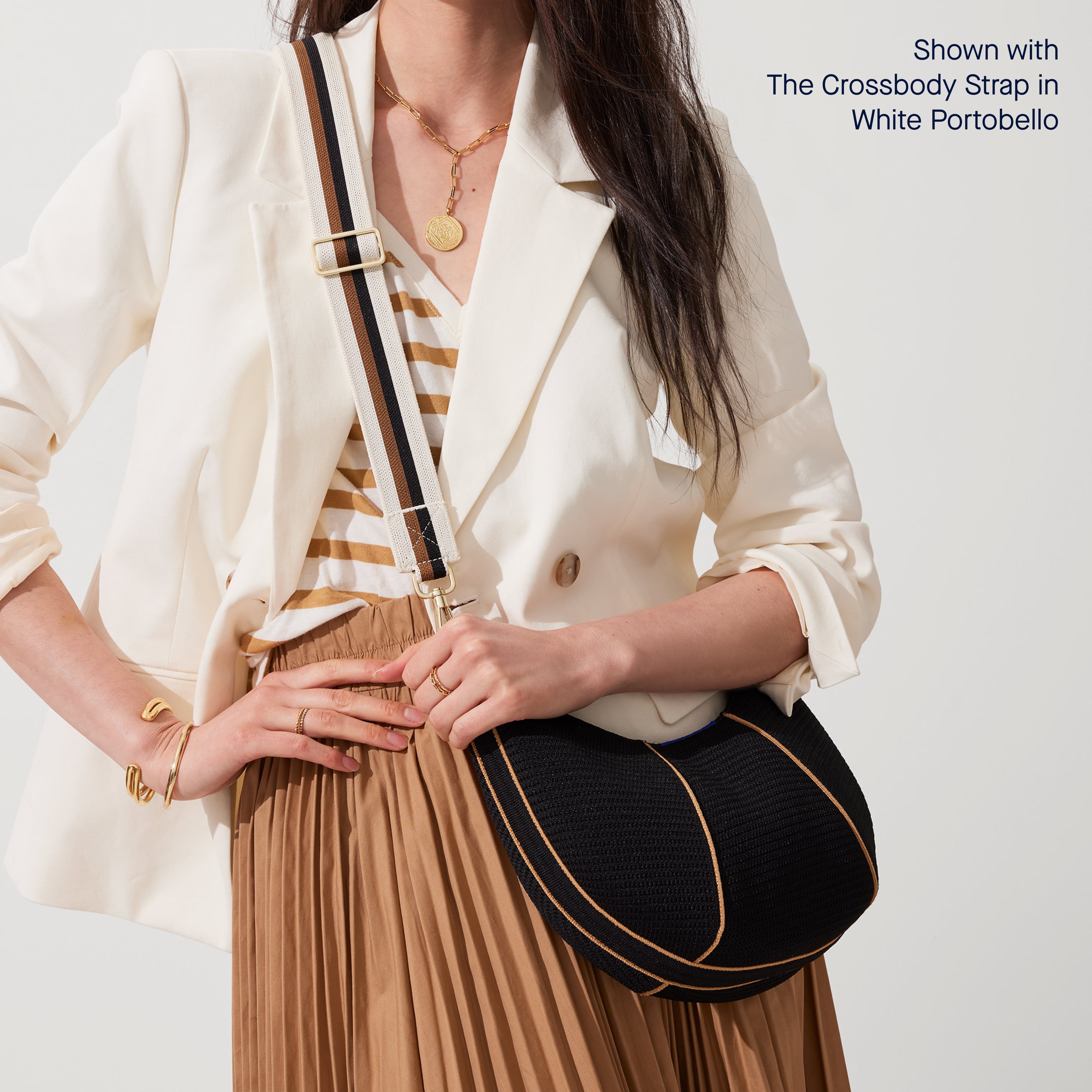 The Crescent Bag - Black.