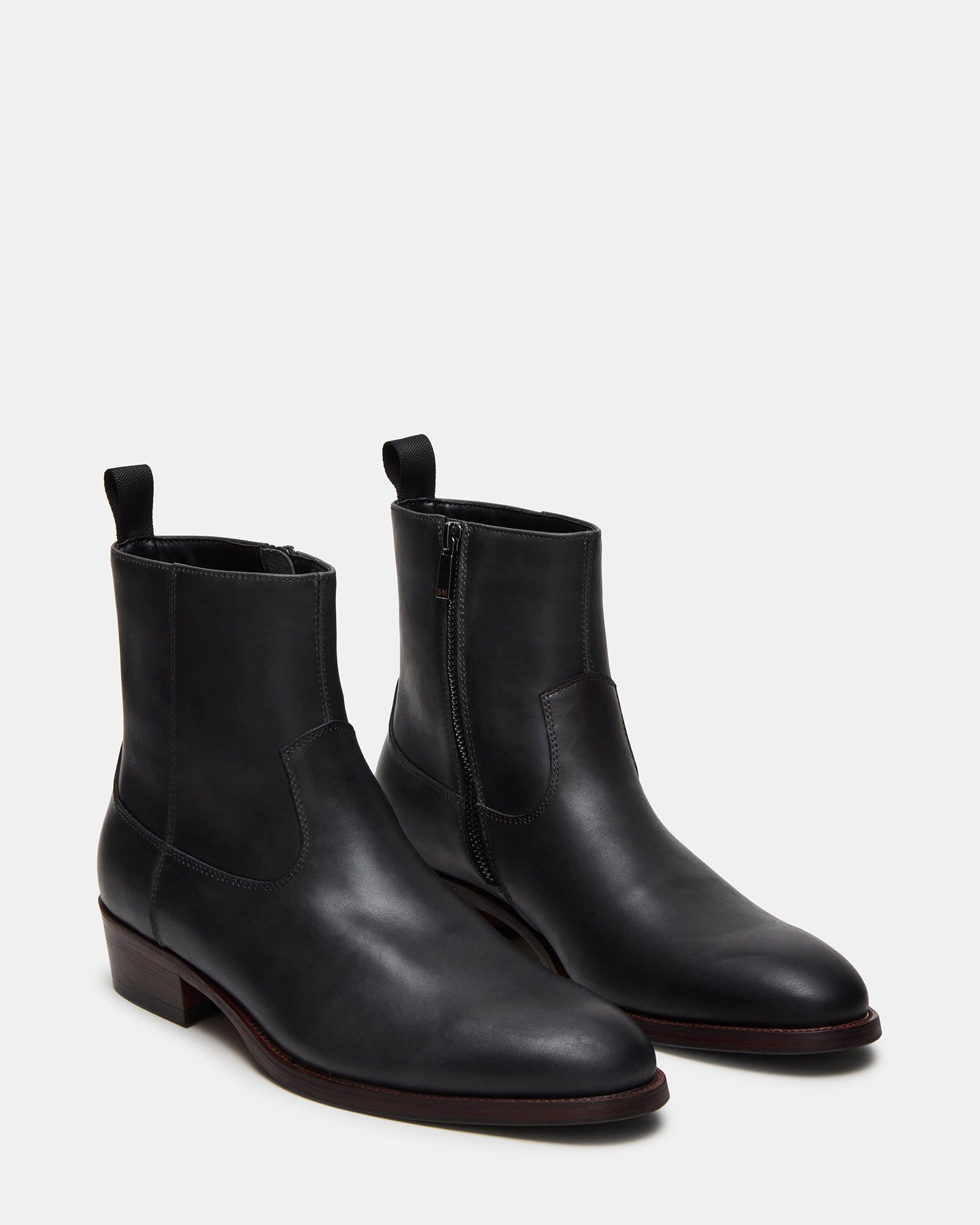 HENDRIK BLACK LEATHER