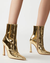 DILARA GOLD - SM REBOOTED